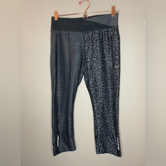Nike Dri-Fit Diamond Print Cropped Leggings Women’s Size M - Picture 1 of 6